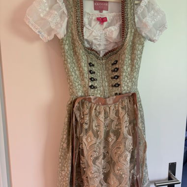 Dirndl Krüger Madl Taille 34