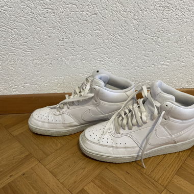 Chaussures Nike blanches montantes – Taille 41