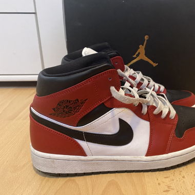 Jorden 1 Mid Chicago Toe