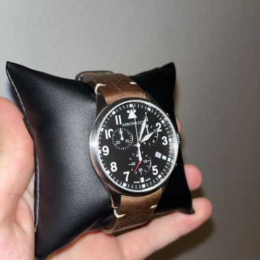 Aerowatch Les Grandes Classiques Chrono