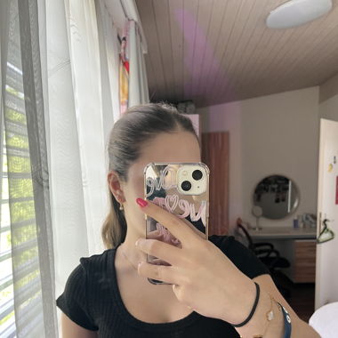 schwarzes crop top