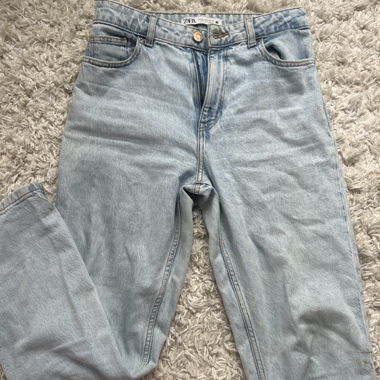 Jeans ZARA chiaro
