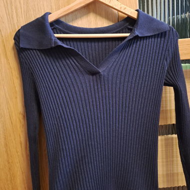 Top blu