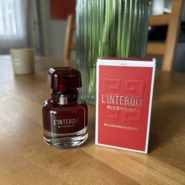 Perfume: Givenchy L'Interdit Rouge