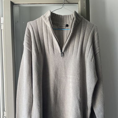 thrifted grandpa sweater !