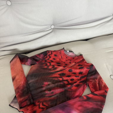 Mesh top red
