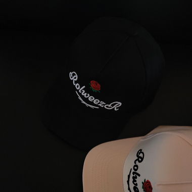 RwR Cap beige color