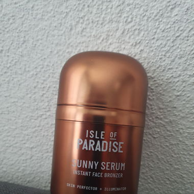 Isle of Paradise "Sunny serum "