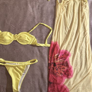 Bikini mit Strandrock
