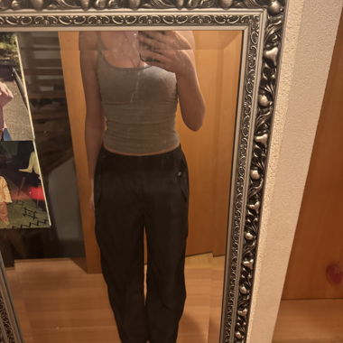 Graue Hose
