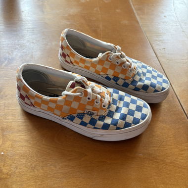 Vans 