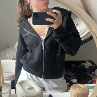 Giacca con cappuccio nera di Review