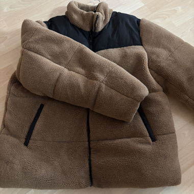 Veste teddy en polaire marron avec noir