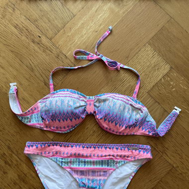 Bikini bandeau Bench