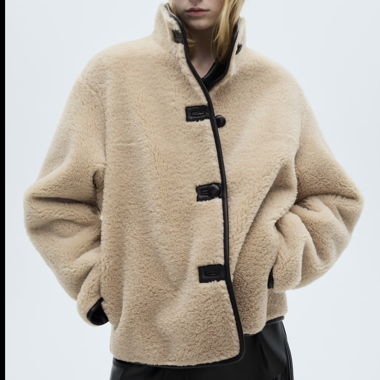 Giacca teddy beige MANGO
