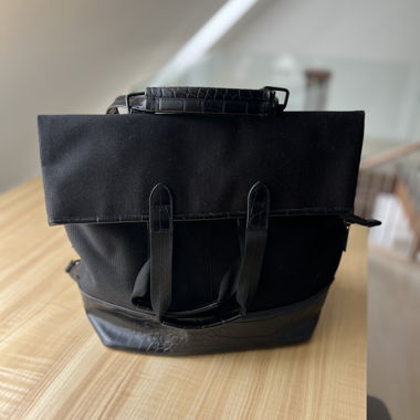 Béis Black Backpack with Carry Handles