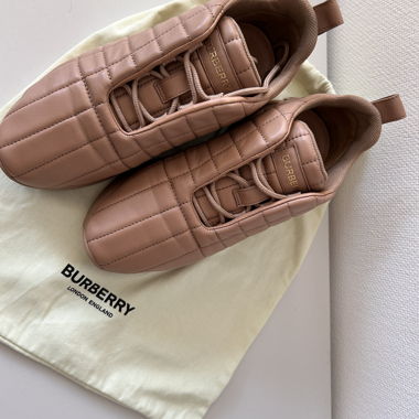 Baskets élégantes Burberry