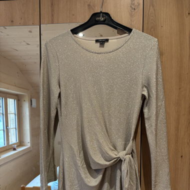 Robe à paillettes beige 