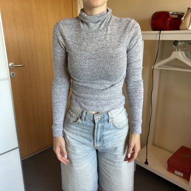 Turtle Neck Top