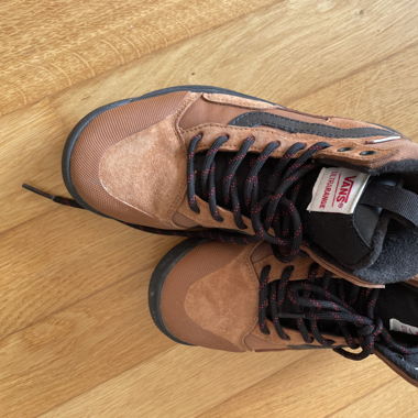 Vans Outdoor/Hike Schuhe Grösse S
