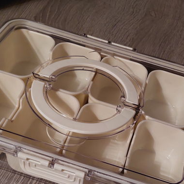  geteiltes Serviertablett mit Deckl