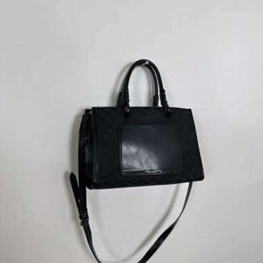 Borsa tote strutturata nera