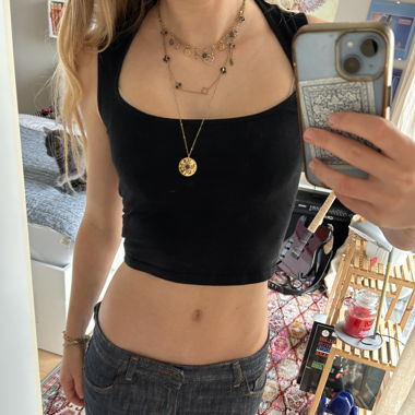 Motel schwarzes Neckholder-Crop-Top XS