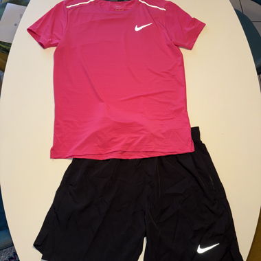 Nike sports set