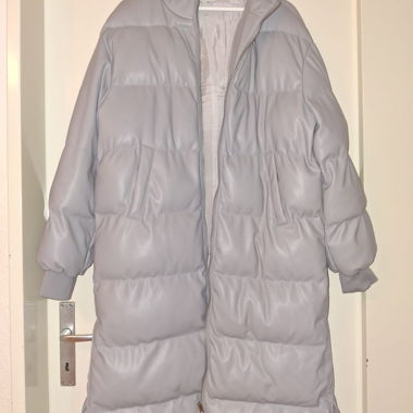 Manteau en cuir synthétique