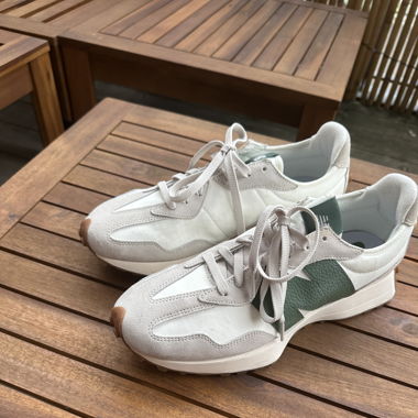 New Balance 327 (44.5)