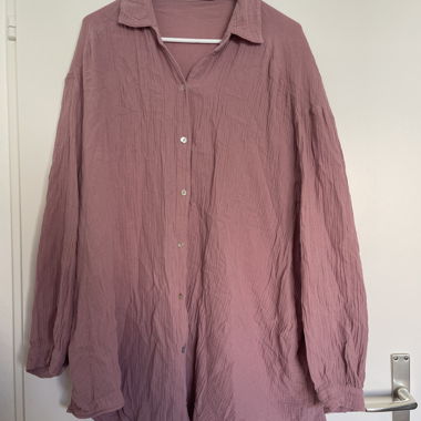 Chemisier oversize en mousseline rose