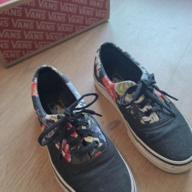 Vans Era Sneaker schwarz mit Blumen