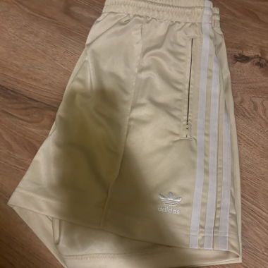 short adidas