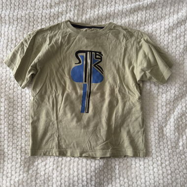 Vintage tee / shirt in navy / olive green
