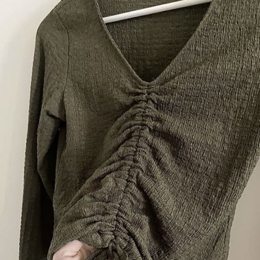 Khaki / Grüne Bluse