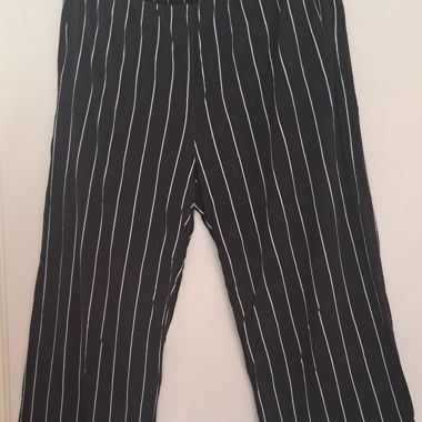 Pantaloni larghi estivi