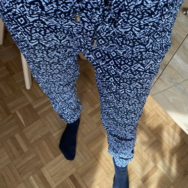 Musterhose schwarz/weiss
