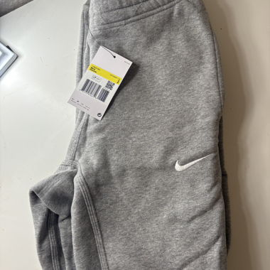 JOGGING NIKE, TAPER LEG STANDARD FIT