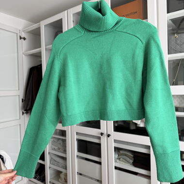 Zara Green Turtleneck Sweater