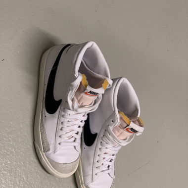 Turnschuhe Gr. 39