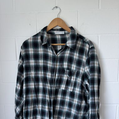 Hemd / Bluse