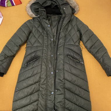 Grüne Winterjacke - guter Zustand