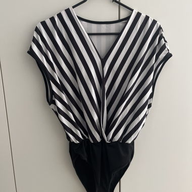 Body a righe nero e bianco