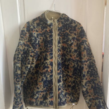 Farah Sherpa Fleece Zip Jacket in Camo