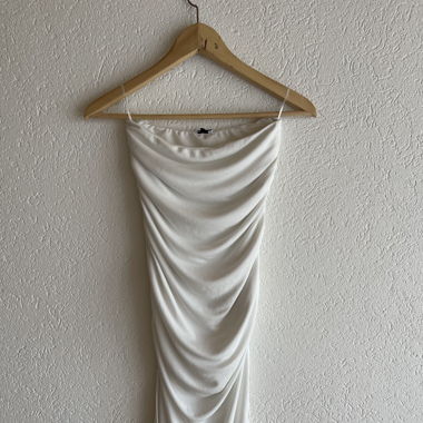  white dress
