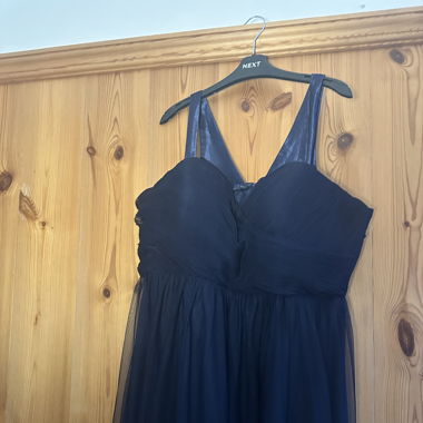 Ballkleid (Curve)