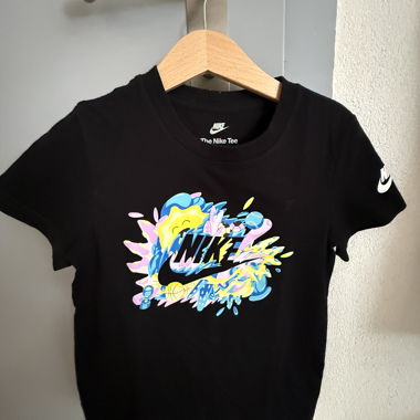 Schwarzes Nike T-Shirt für Kinder