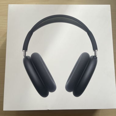 Apple Airpods Max unopened