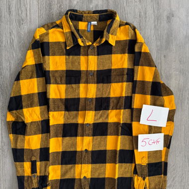 Camicia a quadri gialla e nera
