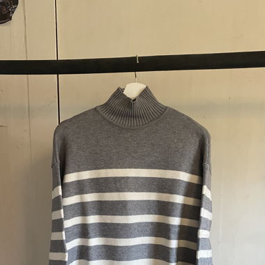 Gestreifter Zara Pullover